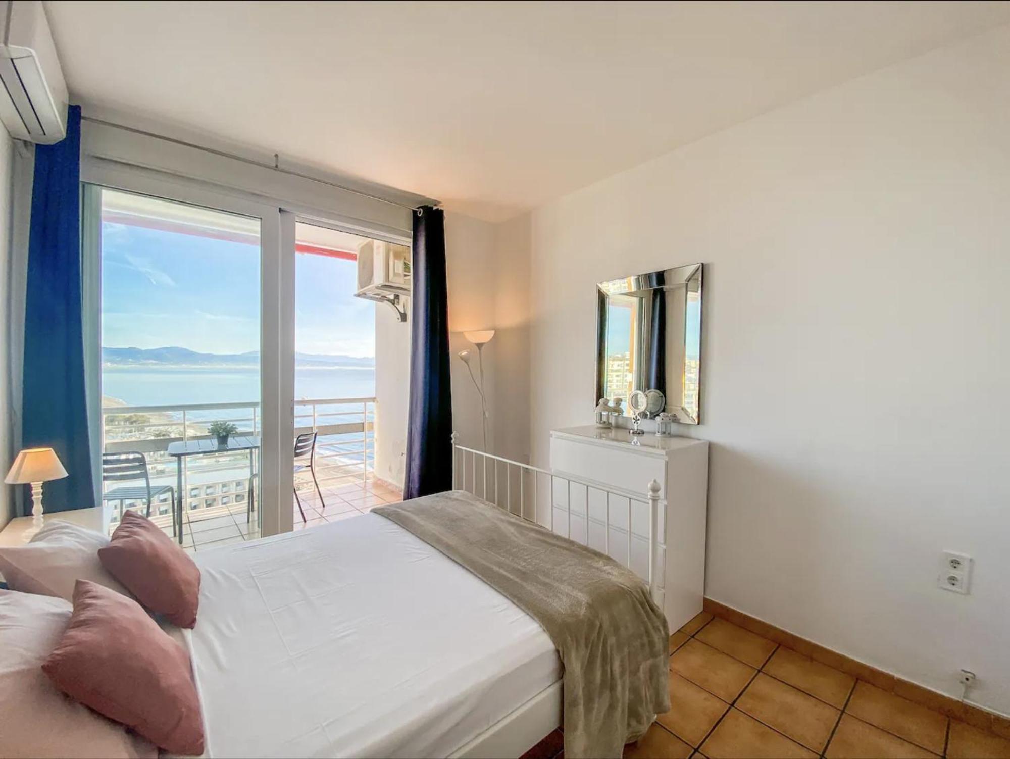 Apartamento Moderno Con Vistas Panoramicas Torremolinos Kültér fotó